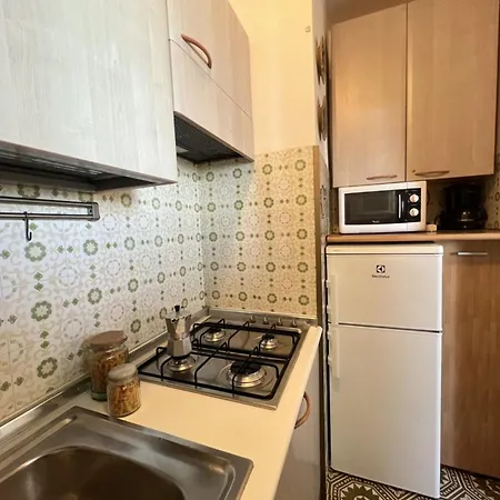 Apartment Spacious Beachfront With Terrace